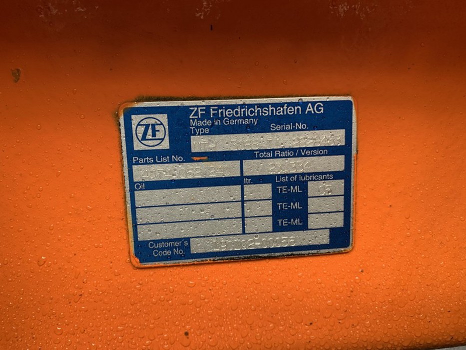 Doosan ZF friedrichshafen axle DL250 - 4474052240