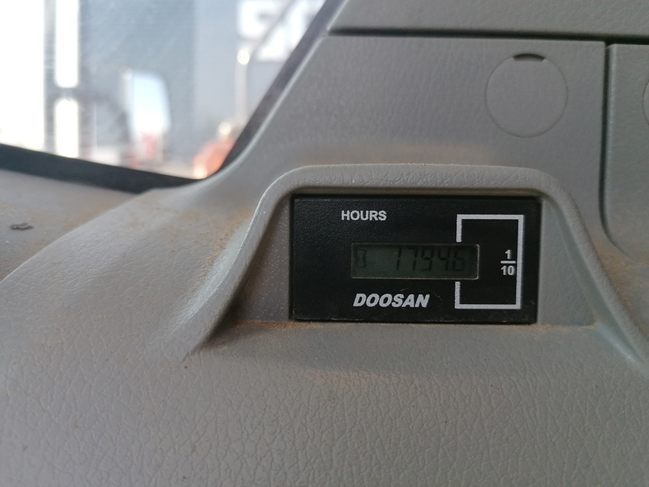 DOOSAN DX170W-5 MOBILE EXCAVATOR